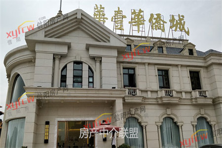 城佛山小区三室两厅一卫简装出售送独立车库储藏室